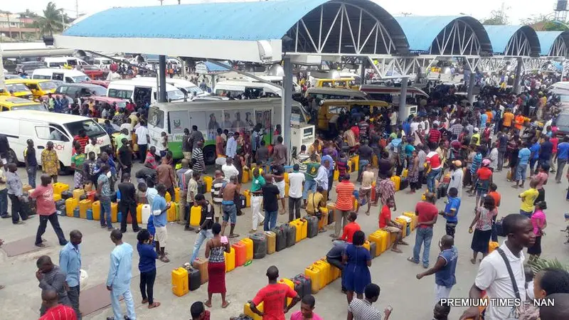 Fuel Scarcity Looms As Queues Resurface In Lagos