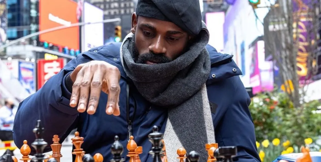 Nigerian Chess Master, Tunde Onakoya Shatters 58 Hours Guinness World Record